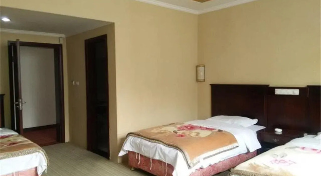 Wutaishan Xinmao Inn, Book Hotel Wutai Shanxi
