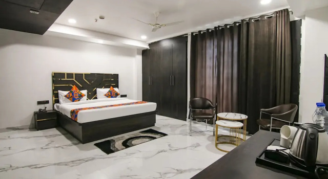 Номер Premium Hotel Sky Suites - Karkardooma