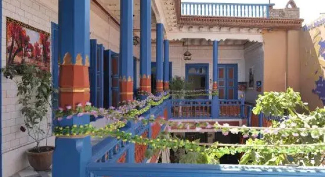 Kindred Spirits, Prenota Hotel Kashgar Xinjiang
