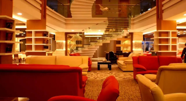 Fourway Hotel SPA & Restaurant