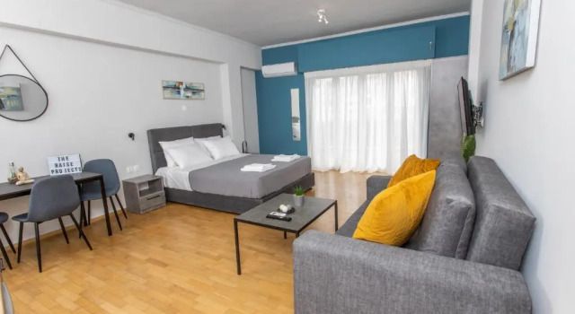 Студия Raise comfy studios in the heart of Athens