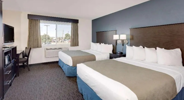 Номер Standard Baymont by Wyndham Owatonna