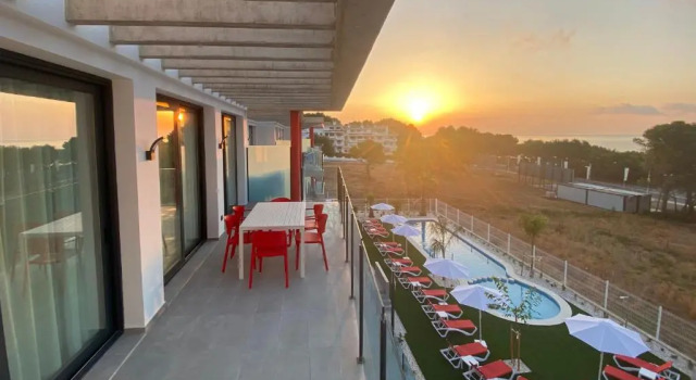 Апартаменты с 2 комнатами AZAHAR BEACH Red Apartments & Spa