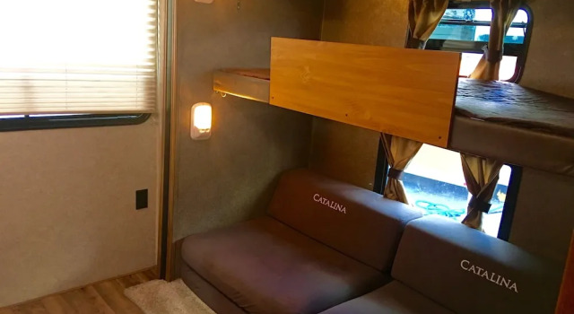Номер Comfort Enduro RV Citrus Valley Resort