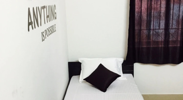 Кровать в общем номере с видом на город Transit Dorms - Hostel