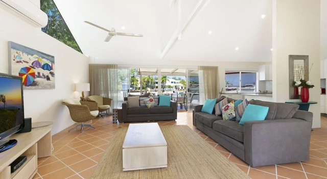 44 Cooran Court, Prenota Casa vacanze Hotel a Queensland con piscina, Piscina