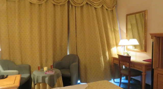 Двухместный номер Standard с балконом и с видом на озеро Villa Selene