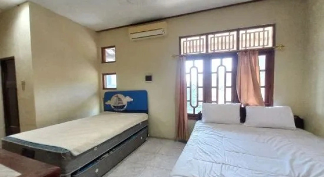 Suite Hotel O Syariah Near UNS Surakarta formerly La Tansa