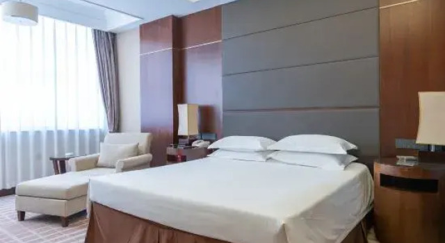Люкс Jinghai Hotel Yantai
