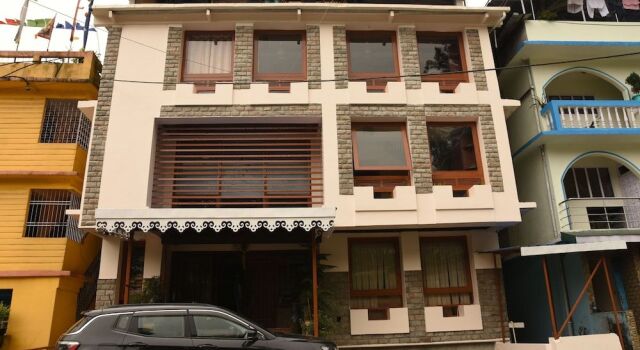 Hotel Bella Casa, Varaa Hotelli Gangtok Sikkim, lähellä Enchey Monastery
