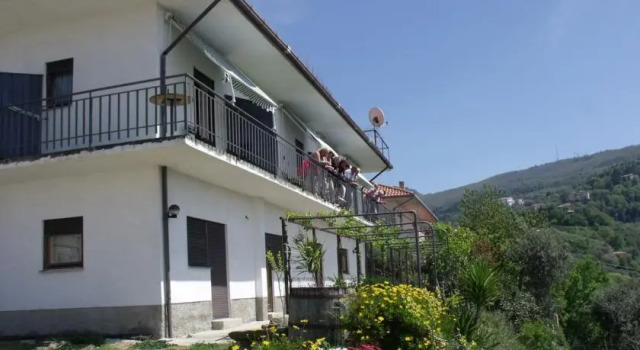 Affittacamere Il Colle, Boek Mini-hotel Mini-hotels in Cilento, Mini-hotel