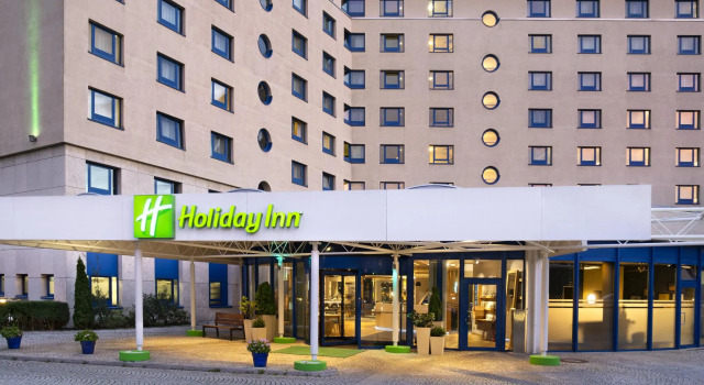 Кровать в общем номере Holiday Inn Stuttgart by IHG