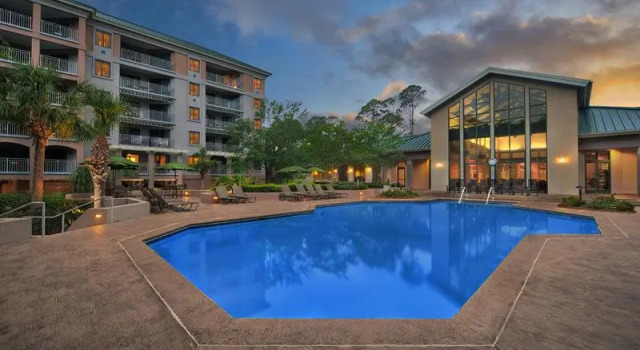 Четырёхместный номер Standard Marriotts Barony Beach Club