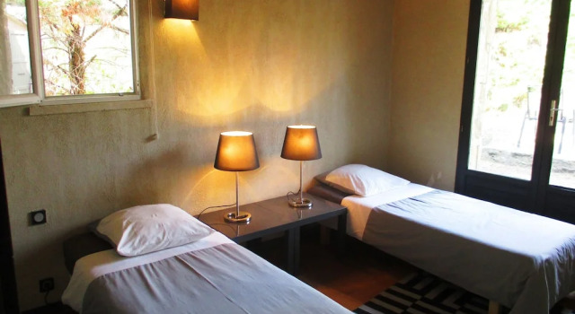 Les Oliviers d'Uzes, Rezerwuj Hotel Uzes Gard