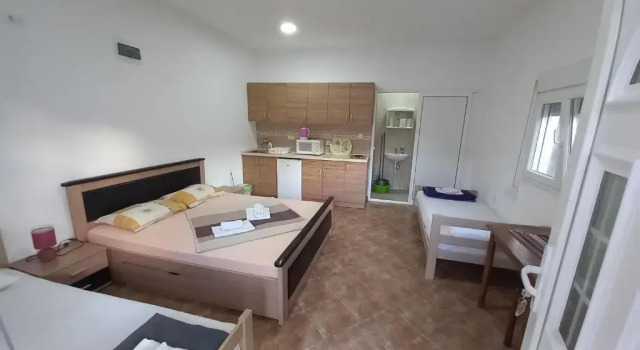 Verige Apartments, Book Apartment Lepetane Montenegro