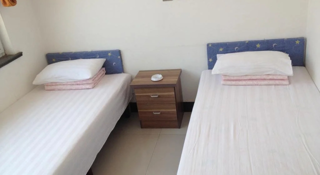 Beidaihe Jingyun Hotel, Rezerwuj Hotel Hotele i noclegi w Beidaihe, Hotel