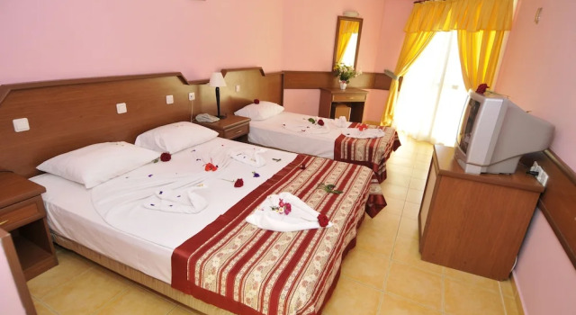 Двухместный номер Standard с балконом Alanya First Class Hotel