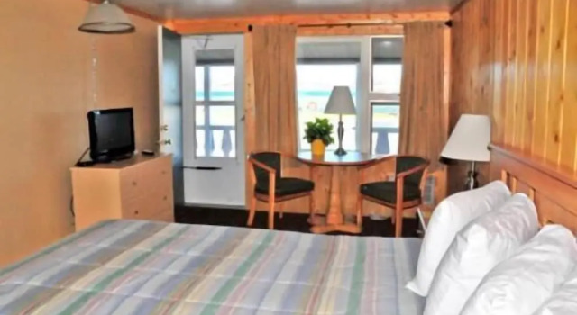 Sunset Motel On The Bay, Reservar Motel Munising Michigan