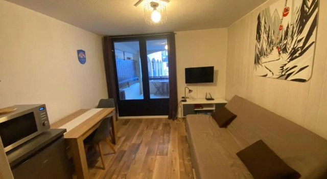 Poutran 2, studio 4 personnes au pied des pistes avec grande terrasse, Rezerwuj Apartament Les Grandes Rousses Owernia