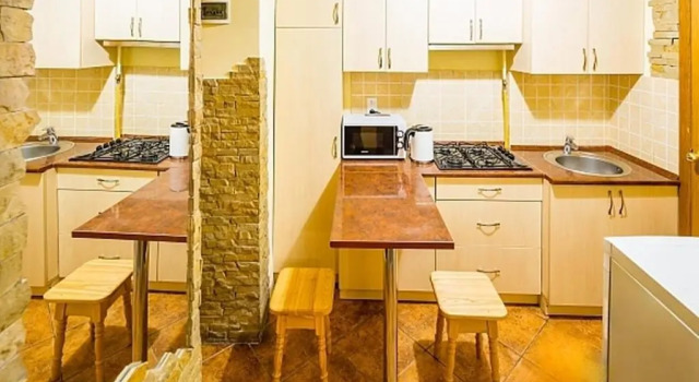 Apartment on Chornomorska, 9, Забронировать Апартаменты/квартира Апартаменты Львова, рядом с Первый украинский театр для детей и юношества, Апартаменты/квартира