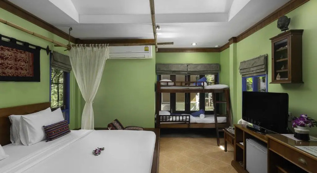 Семейный номер Premier с балконом Lawana Resort