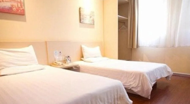 Hanting Hotel Hefei Guogou Plaza Branch, Book Hotel Hotels in Hefei with a Pool, Swimming Pool