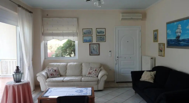 Коттедж с 2 комнатами Xylokastro Beachfront Residence