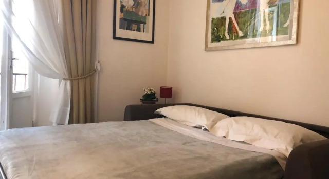 B&B Le Stanze Dei Mille, Buchen Sie Bed & Breakfast Chiaia Neapel