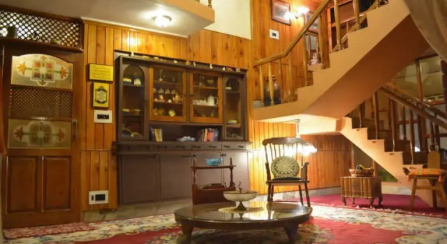 The Cottage Nigeen, Забронировать Дом для отпуска Коттеджи Jammu & Kashmir Ski, Коттедж
