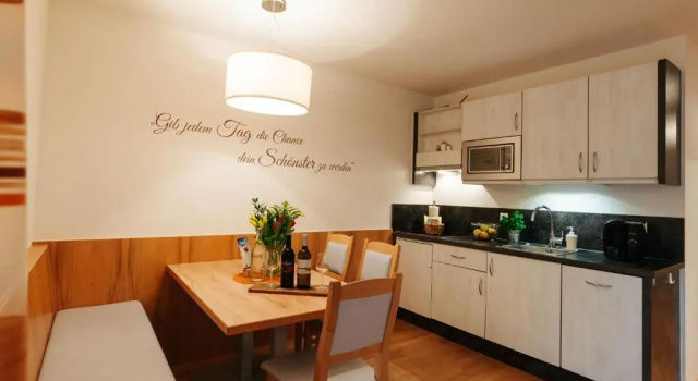 Апартаменты Burgls Apartmenthaus