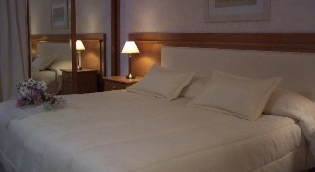 Hotel Raices