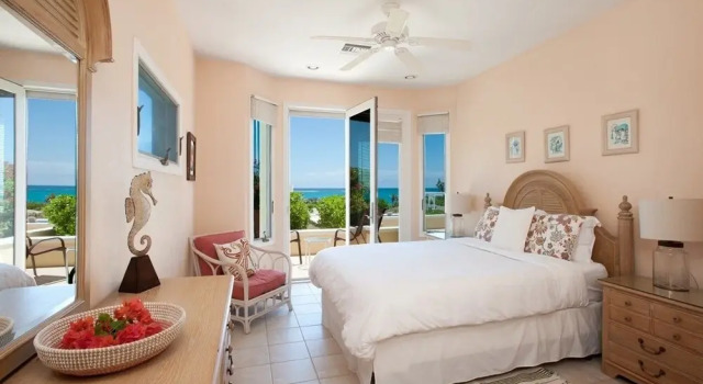 Endless Summer 5 Bedroom Home