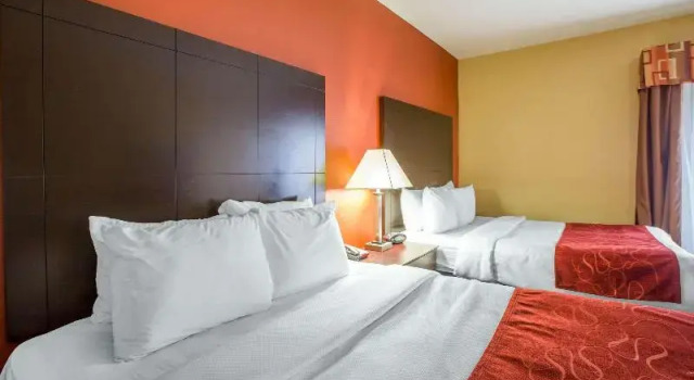 Camera Standard Brunswick Suites Golden Isles Gateway I-95
