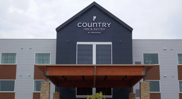 Country Inn & Suites by Radisson, Ft. Atkinson, WI, Rezerwuj Hotel Fort Atkinson Wisconsin