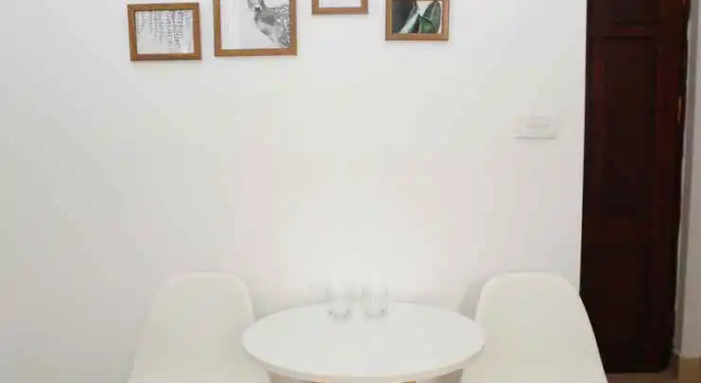 Ruby Lakeview Homestay