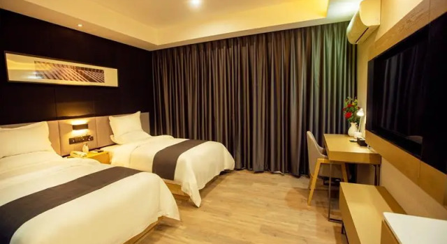 Up And In Henan Zhengzhou Economic Development Zone No.5 Street, Book Apartment Zhengzhou Henan