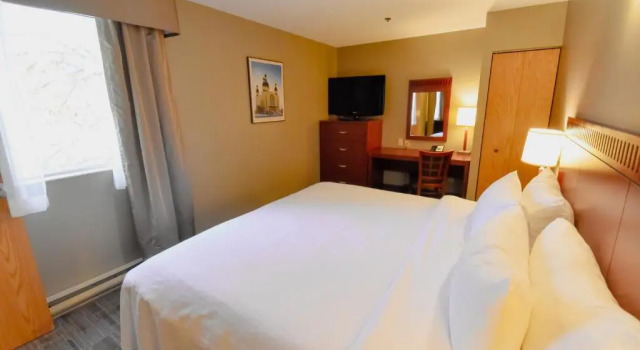 Люкс с 2 комнатами Canad Inns Destination Centre Fort Garry