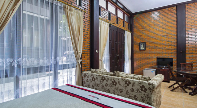 RedDoorz @ Cilandak Timur, Buchen Sie Hotel Cilandak Jakarta, in der Nähe von Cilandak Stadtplatz