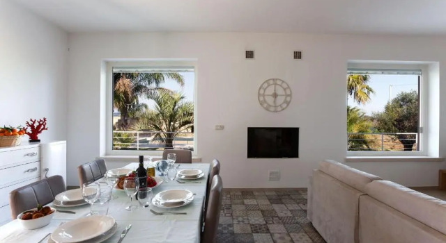 Villa piscina 5 camere 5 bagni spiaggia Ionio m780