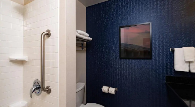 Двухместный номер Standard с видом на гавань Fairfield Inn and Suites by Marriott New Bedford