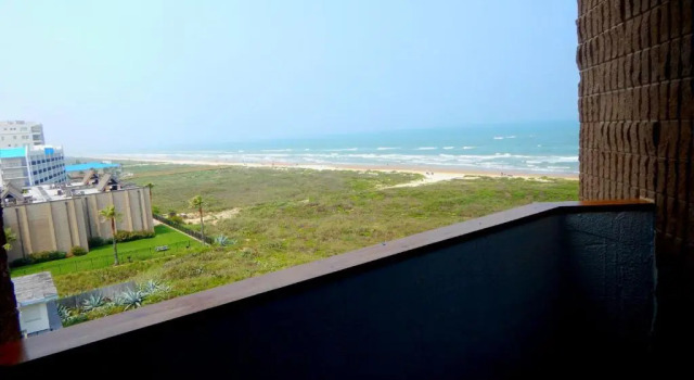 Четырёхместный номер Standard с частичным видом на океан Padre South Hotel On The Beach