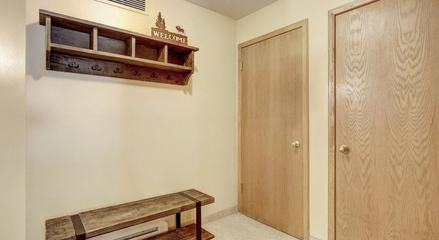 107 Ski Run 2 Bedroom Condo by RedAwning, Забронировать Апартаменты/квартира Отели Кистон с бассейном, Бассейн