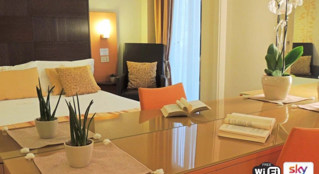 Люкс с балконом Hotel HamilTown