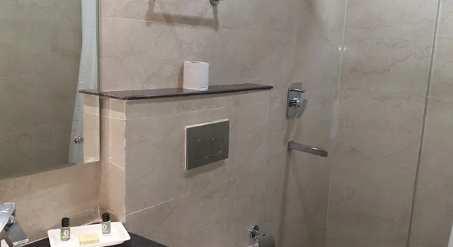 Номер Presidential JB Skyhilton Inn