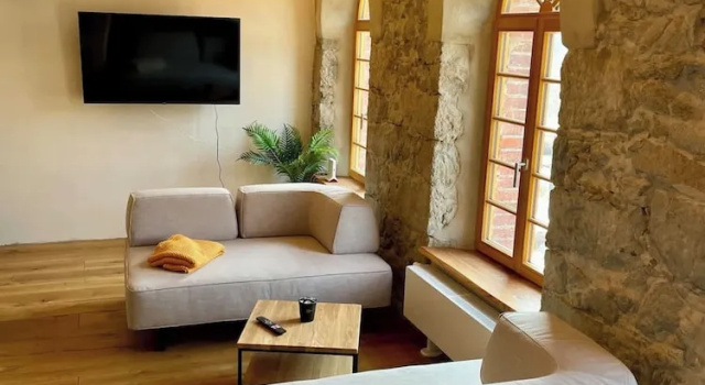 Unterkunft mit Kamin, Whirlpool und Sauna