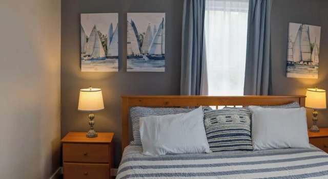 Апартаменты Newly Renovated Acadia Apartment Maple Street