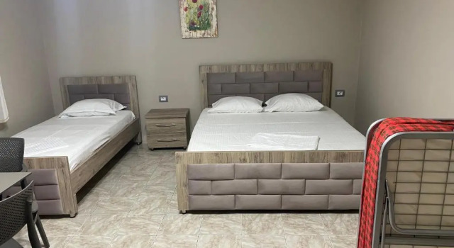 Vila Ajdinaj, Buchen Sie Hotel Hotels in Berat mit Parkplatz, Parkplätze
