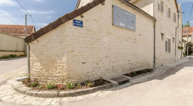 Gîte Balnot-sur-Laignes, 7 pièces, 15 personnes - FR-1-543-188, Buchen Sie Hotel Balnot-sur-Laignes 