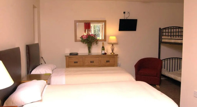 Семейный номер Superior The New Inn Hotel