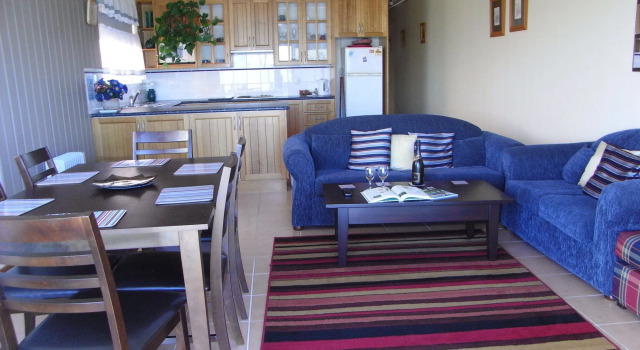 Lavender House Bed & Breakfast, Забронировать Отель «постель и завтрак» Зе-Энтранс Central Coast, рядом с Площадка для кормления пеликанов